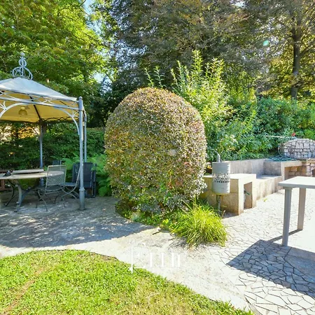 Villa Donna Franca *