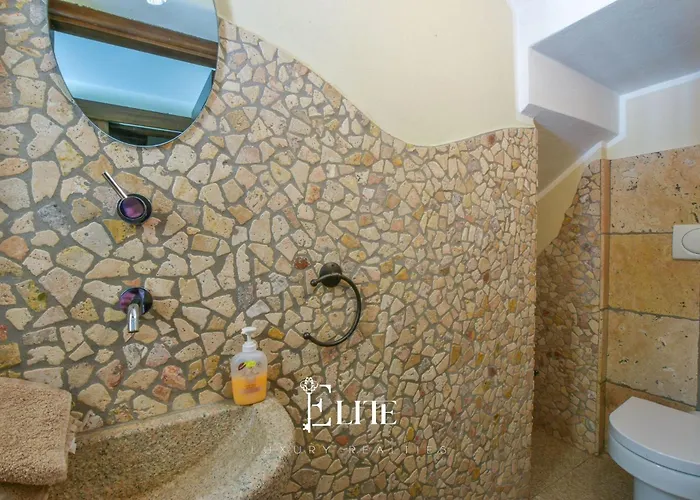 Donna Franca Villa Meina