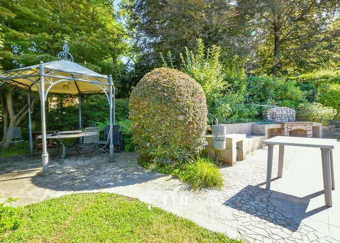 Villa Donna Franca *